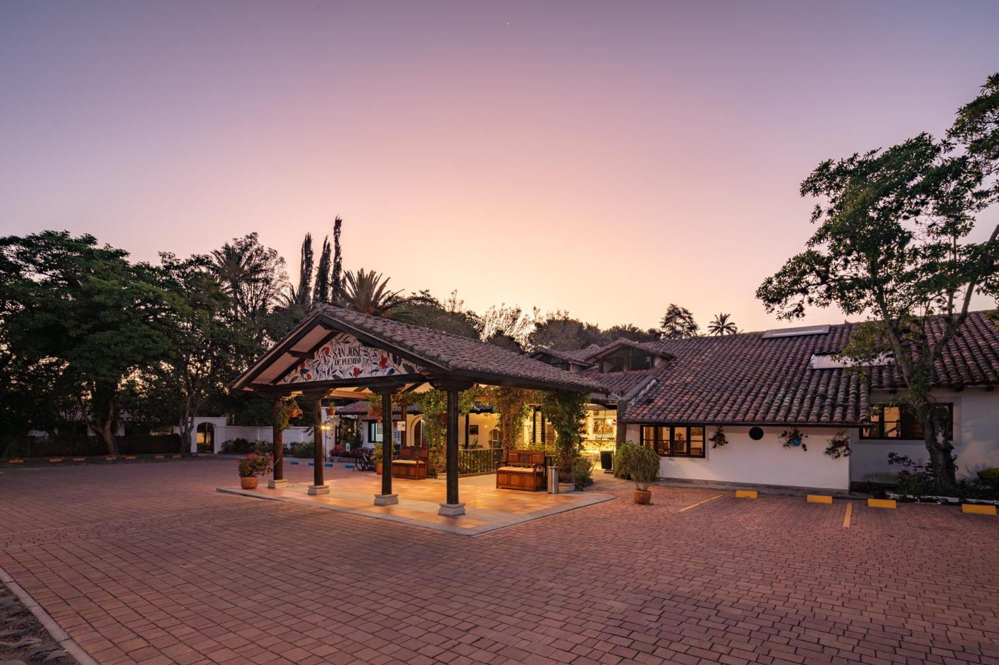 San Jose De Puembo Quito Airport, An Ascend Hotel Collection ภายนอก รูปภาพ