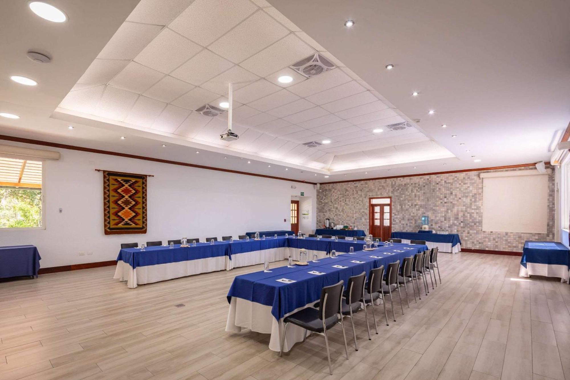 San Jose De Puembo Quito Airport, An Ascend Hotel Collection ภายนอก รูปภาพ
